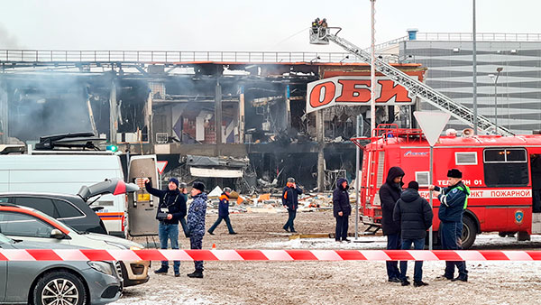 СК возбудил уголовное дело по факту крупного пожара в ТЦ «Мега Химки»