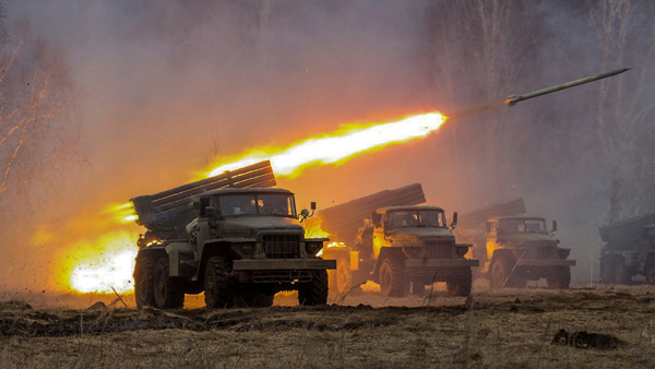 ВСУ обстреляли Донецк из «Града» и артиллерии натовского калибра