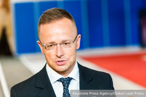 Глава МИД Венгрии назвал дату принятия решения о потолке цен на газ 