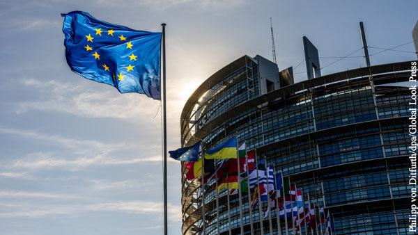 Совет ЕС утвердил девятый пакет санкций против России