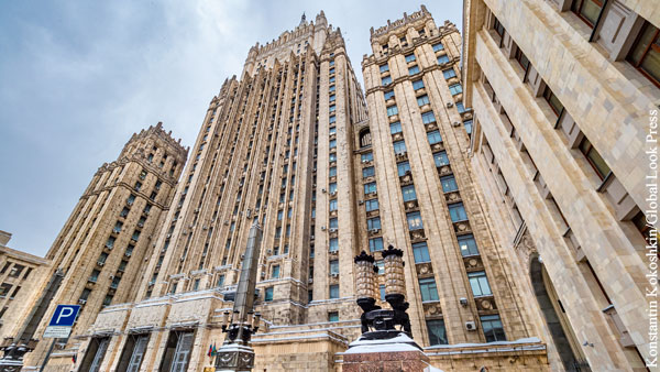 Представитель МИД Захарова: Россия рассматривает приостановку лицензий русскоязычных каналов в Молдавии как цензуру