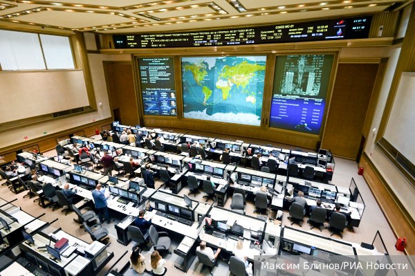 Роскосмос: Температура корабля «Союз МС-22» после разгерметизации радиатора снижается