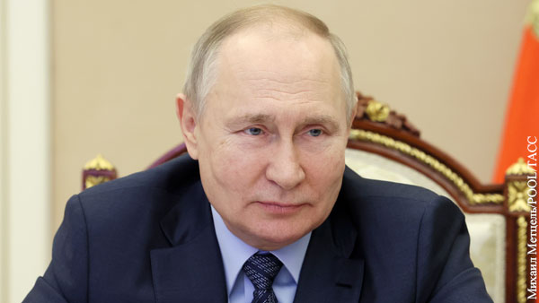 Путин на неформальной встрече в Кремле с награжденными вспомнил шутку про Советский Союз