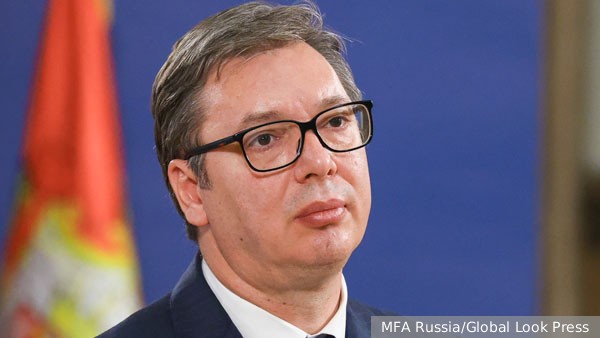 Вучич: Позиция по отказу от санкций против России сохранится, пока не затронуты жизненно важные интересы Сербии
