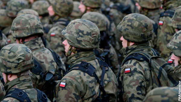 Польская армия столкнулась с нехваткой автоматов из-за Украины