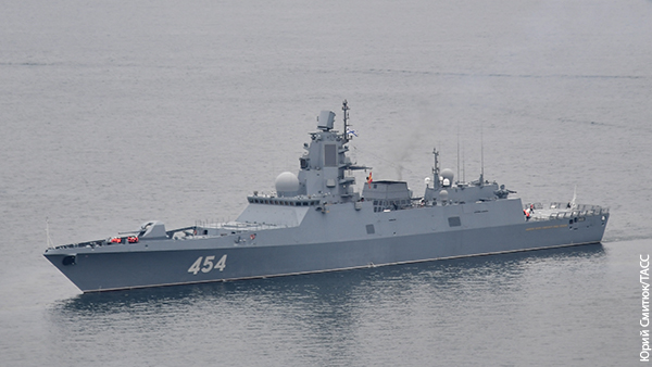 Путин отдал приказ отправить на боевую службу оснащенный Цирконами фрегат Адмирал Горшков