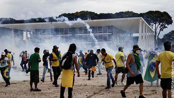 Названы две причины массовых беспорядков в Бразилии 