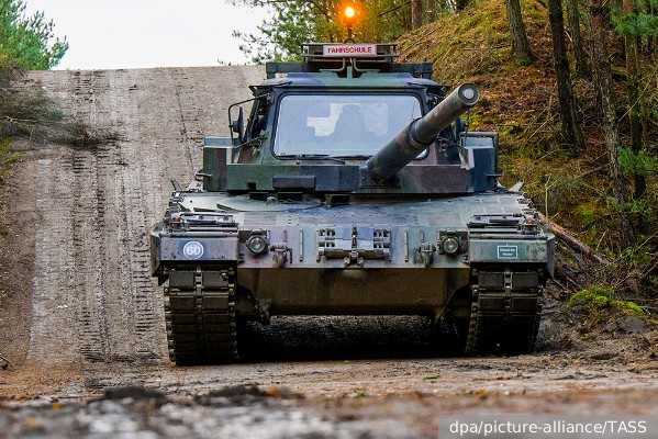 Military Watch: Западные танки не смогут воевать в Донбассе из-за их характеристик