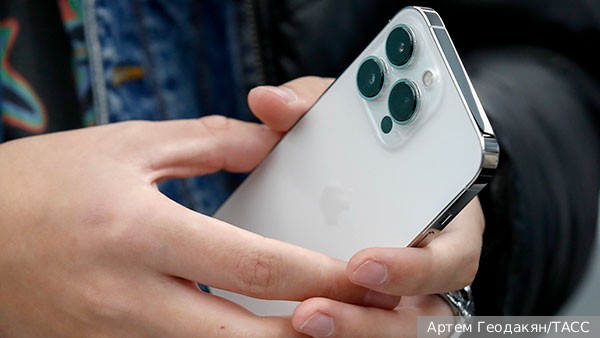 Депутат объяснил наложение миллиардного штрафа на Apple