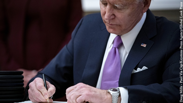 Белый дом: Президент США Байден подписал меморандум о выделении Украине нового пакета военной помощи