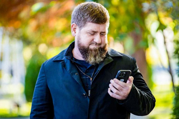 Глава Чечни Рамзан Кадыров ответил Семену Слепакову стихами