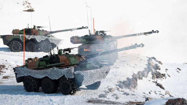На Украину направлены первые французские бронемашины AMX-10RC
