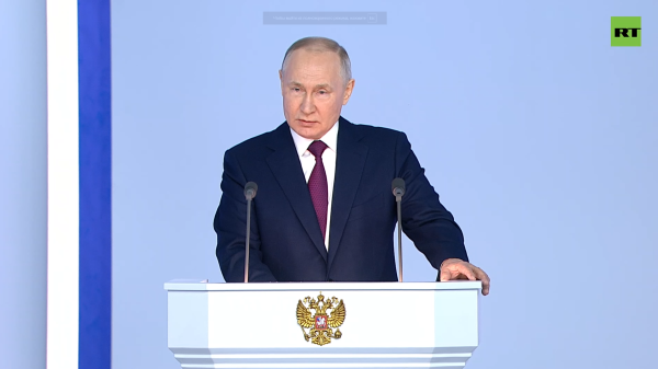 Путин обвинил Запад в игре «краплеными картами»