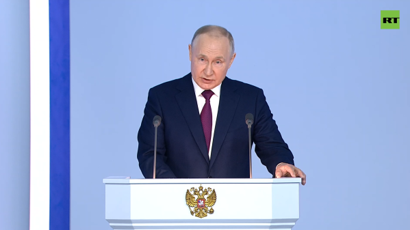 Путин назвал бредом требования США об инспекциях оборонных объектов России