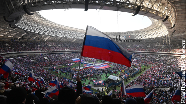 Сенатор Долгов: У российской эстрады появилось новое патриотическое лицо