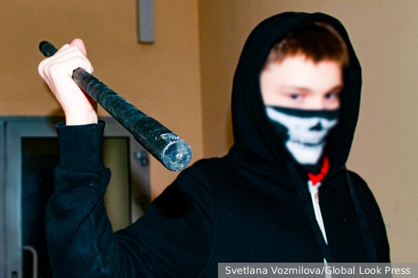 Массовые задержания несовершеннолетних участников движения «Редан» прошли на Украине