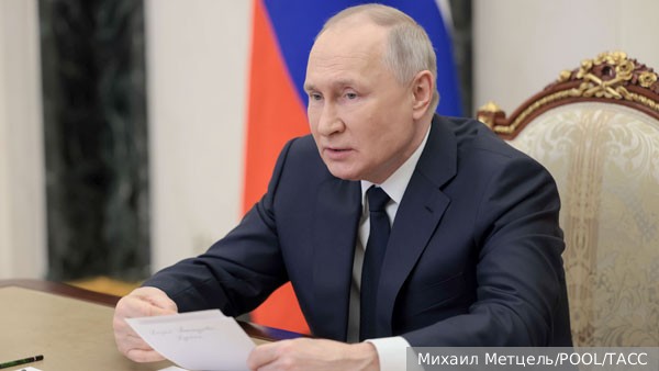 Путин отметил мужество российских солдат и офицеров при защите России в СВО