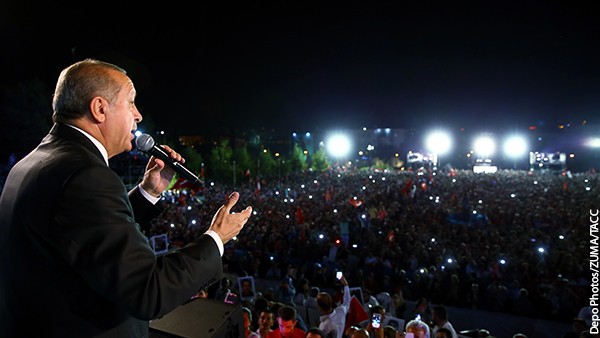 Эрдоган наощупь ведет Турцию в неопределенное будущее