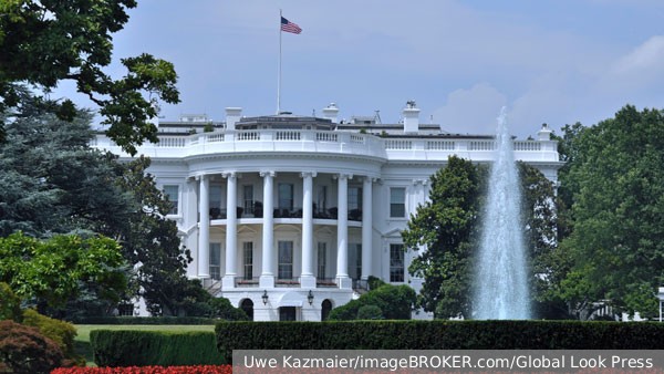 Журналист Херш назвал полным идиотизмом внешнюю политику США