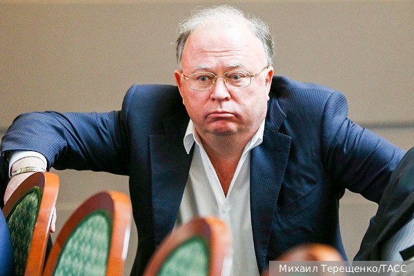 Караулов стал фигурантом дела о клевете на Михалкова