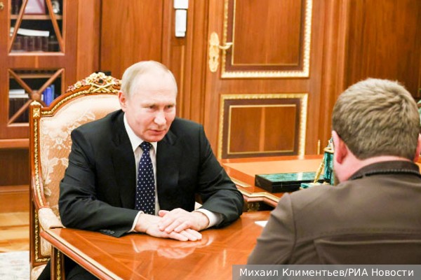 Путин передал Кадырову благодарность чеченским военным, участвующим в спецоперации