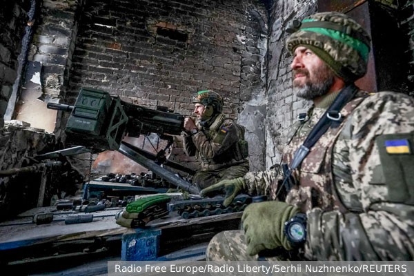 WSJ: ВСУ отрезаны российскими войсками и несут большие потери в Артемовске