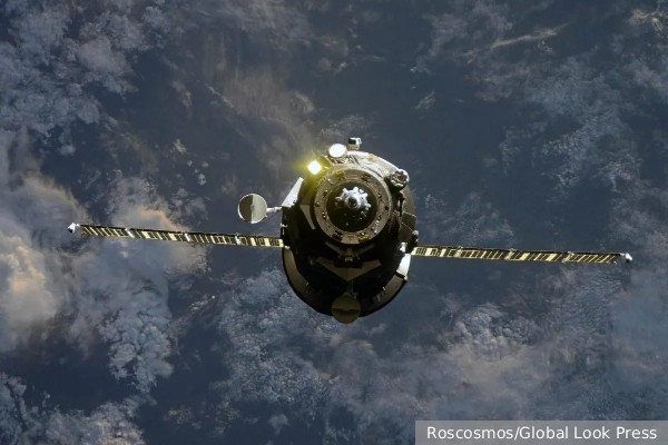 Космическая связь: На спутники России идут постоянные атаки с целью заглушить или подменить сигнал