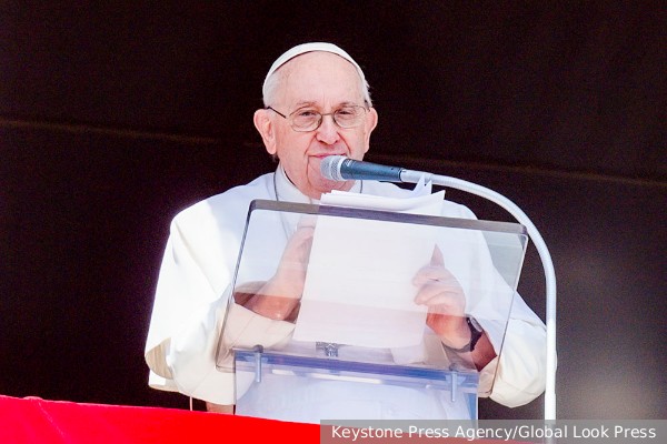 Папа Римский призвал уважать религиозные места в связи с ситуацией с Киево-Печерской лаврой