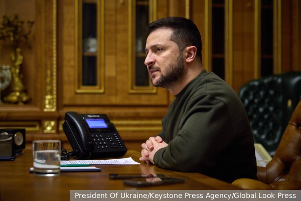 Зеленский уволил глав трех областей Украины 
