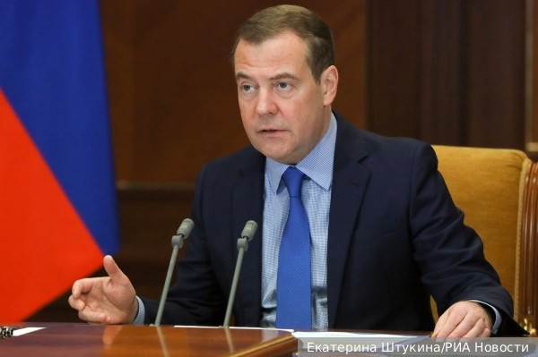Медведев отреагировал на ситуацию с американским беспилотником в Черном море