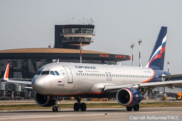 Авиаэксперт Гусаров: Российским авиаперевозчикам для полетов в Турцию придется заменить самолеты Boeing на Airbus