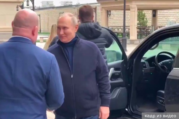 Путин приехал в Севастополь за рулем