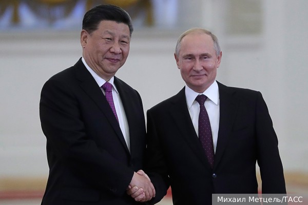 Политолог Баширов: Отношения России и Китая показывают, что неразрешимых вопросов в политике не существует