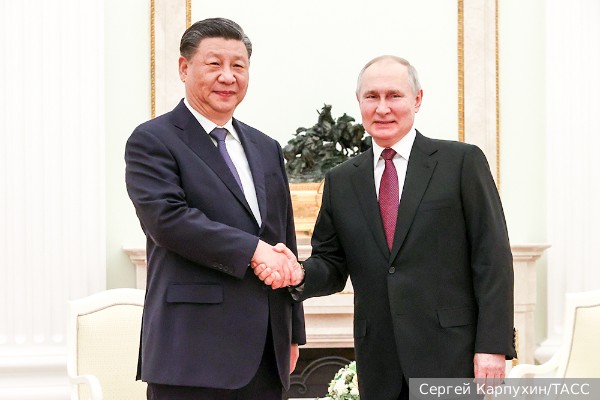 Путин: Россия внимательно ознакомилась с китайским планом мирного урегулирования на Украине