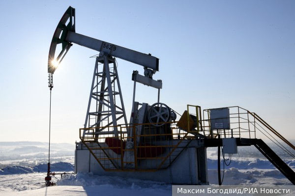 Иран захотел получить «огромные объемы» нефти и газа из России