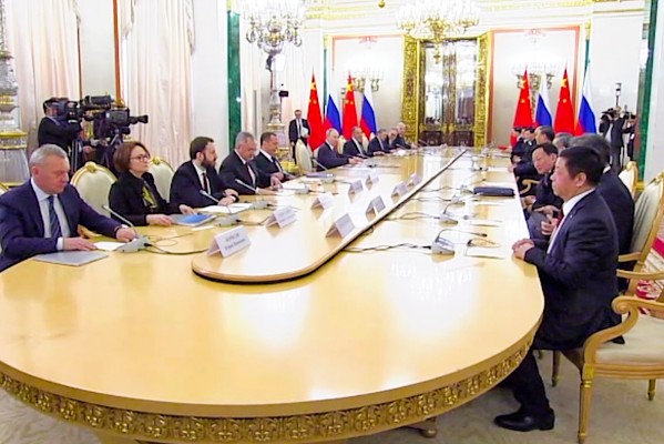 Путин и Си Цзиньпин встретились в Большом Кремлевском дворце