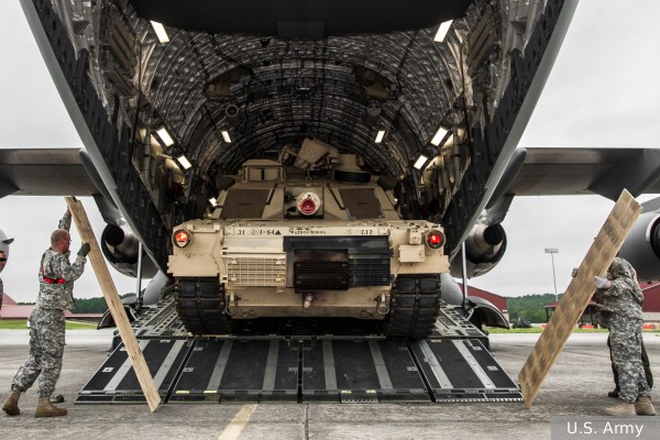 Стало известно о планах Пентагона отправить танки Abrams на Украину к осени
