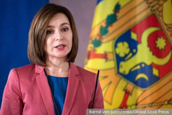 Госязык Молдавии официально переименовали в румынский