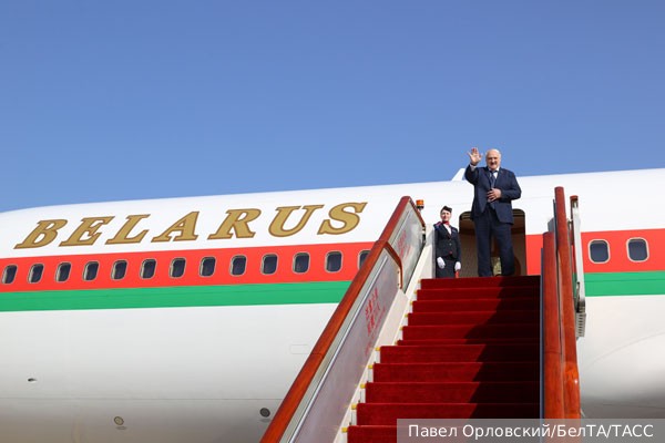 США ввели санкции против самолета Лукашенко