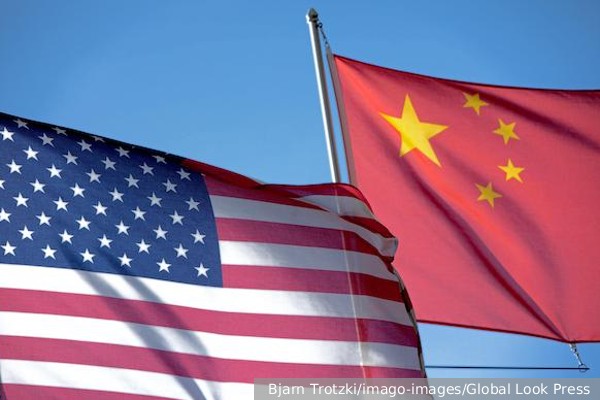 Китай заверил США в желании мирно сосуществовать и сотрудничать