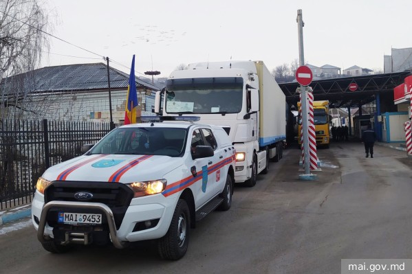 Политолог Гайич: Передавая гуманитарную помощь Украине, Сербия избегает поставок вооружений ВСУ