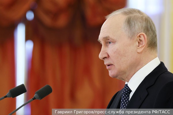 Путин назвал причины деградации отношений России с ЕС