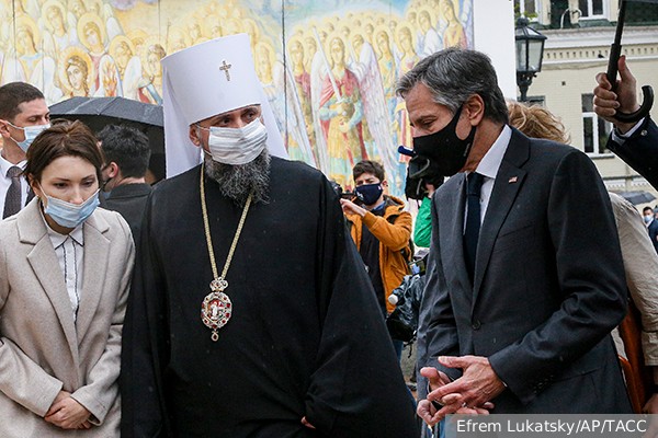 Кто заставил Зеленского разжечь на Украине религиозный пожар