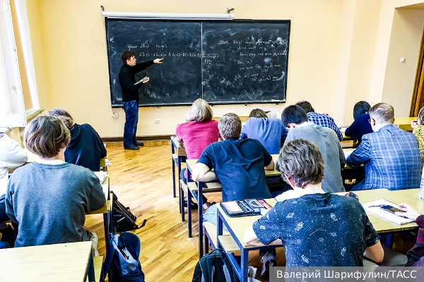 Фальков: Новая система высшего образования будет состоять из трех ступеней