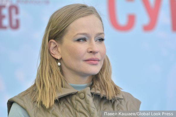 Актриса Юлия Пересильд ответила на травлю со стороны космонавтов из-за намерения присвоить ей Героя России