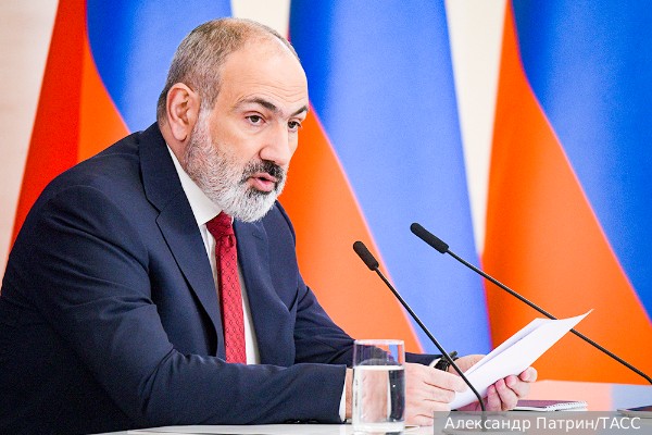 Пашинян заявил о готовности подписать мир с Азербайджаном