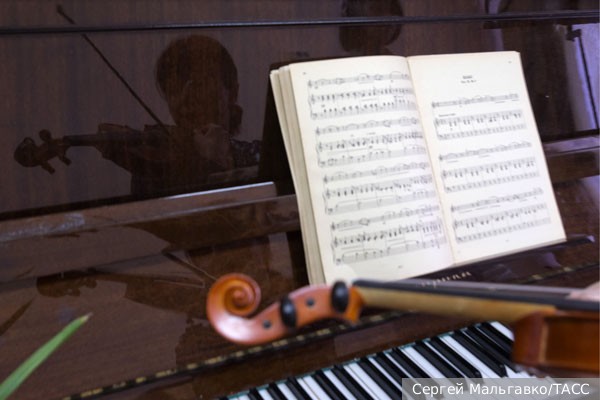 В Одессе уволили преподавателя музыки за уроки на русском языке