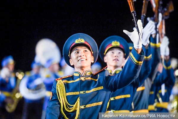 В Госдуме оценили решение Казахстана отказаться от парада в честь Дня Победы