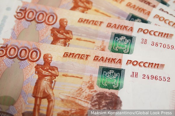 Мошенники украли у экс-замглавы аппарата Госдумы и полковника КГБ 44 млн рублей