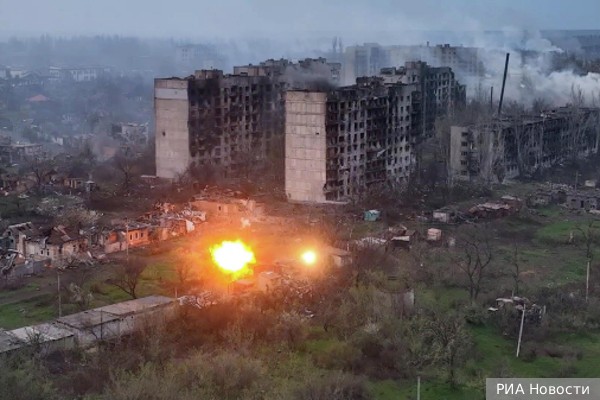 Врио главы ДНР Пушилин: Российские военные взяли под огневой контроль последний путь снабжения ВСУ в Артемовске